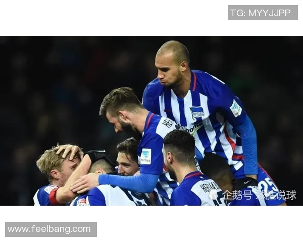 杜斯多夫与法兰克福激战正酣谁能在德甲赛场上笑到最后